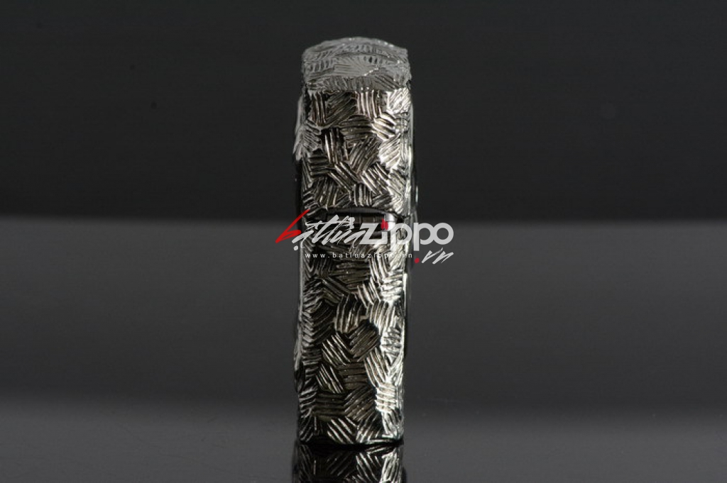 Bật lửa Zippo chính hãng nguyên khối đúc hình đầu lâu mặt kia xương tréo